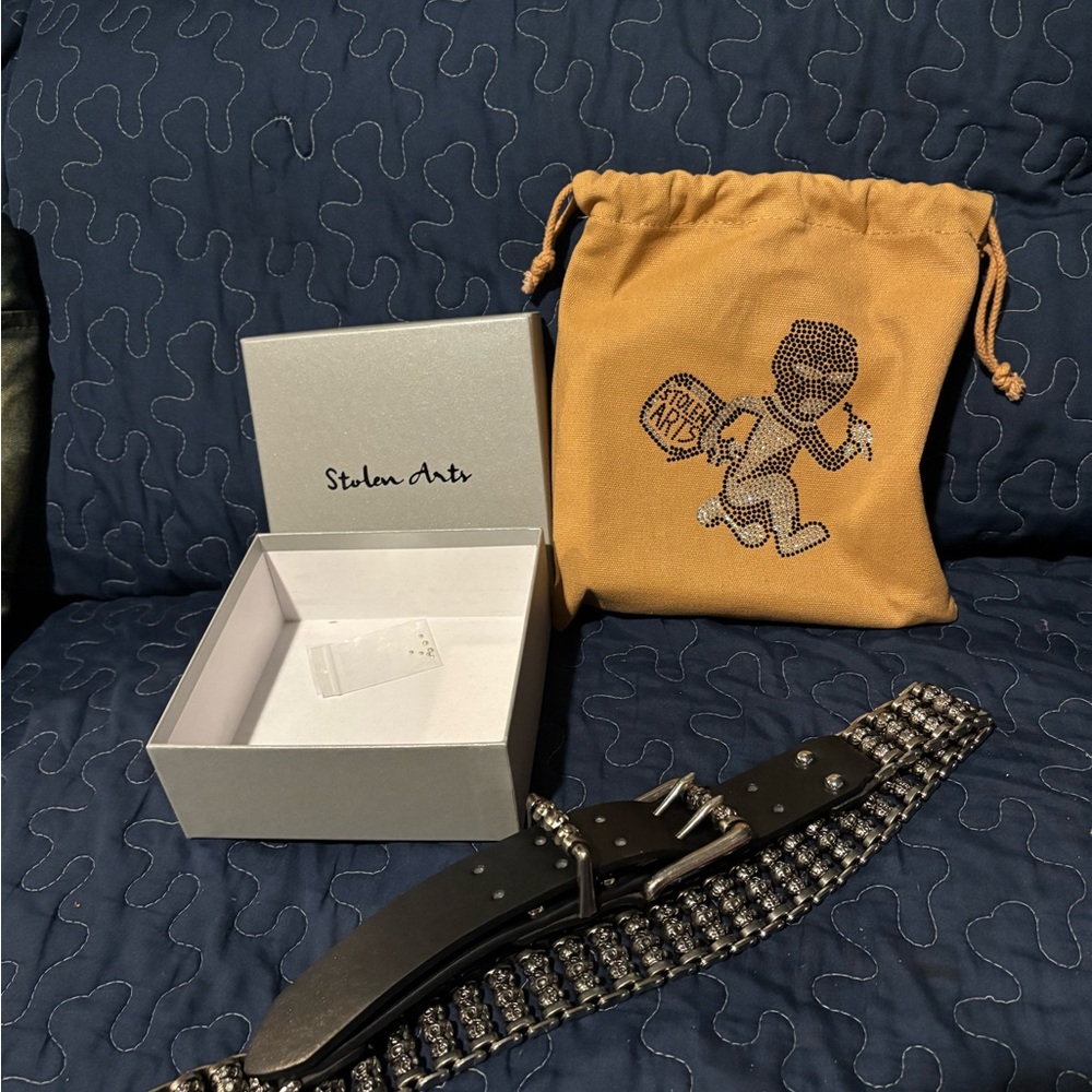 Stolen Arts skull roller belt